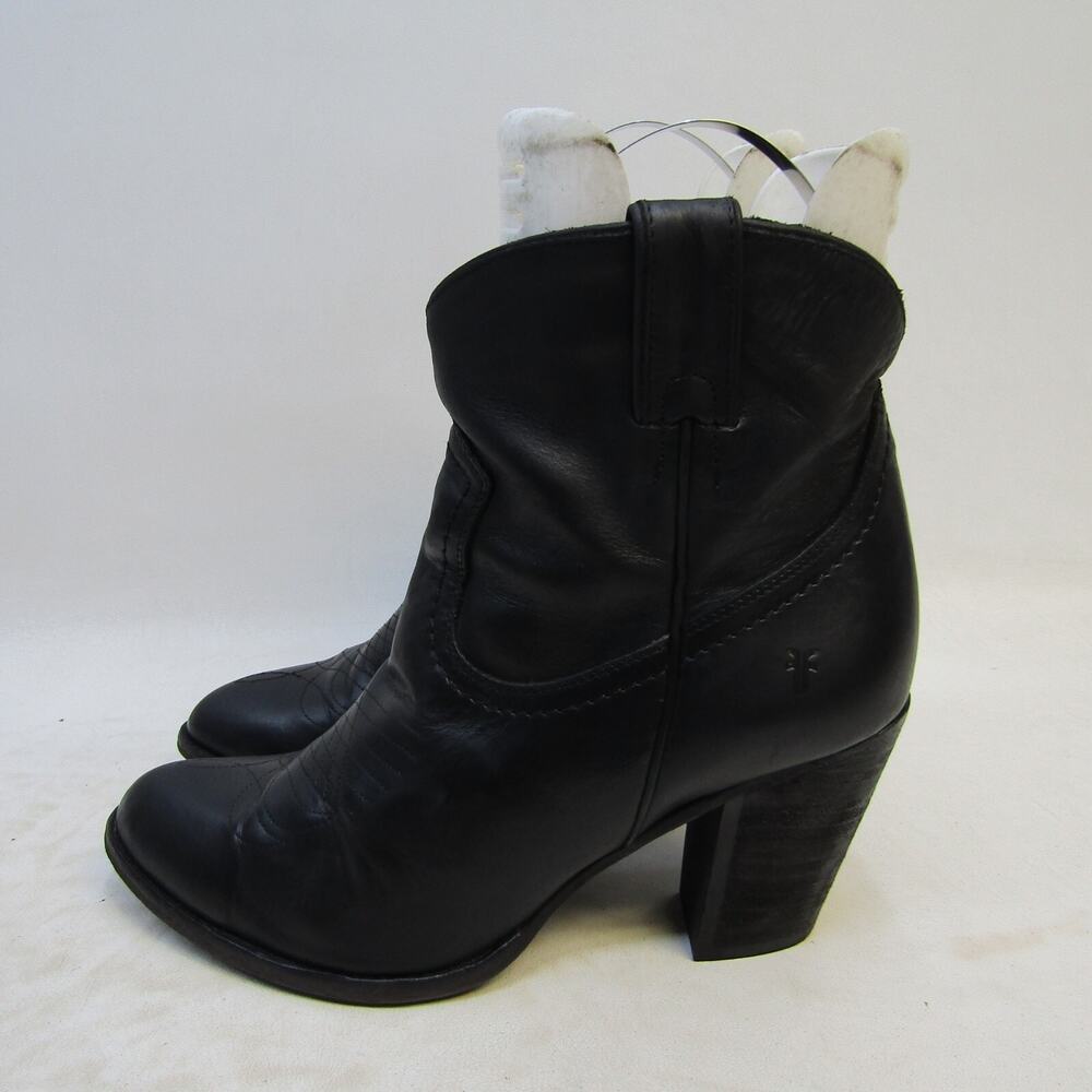 FRYE Womens Size 8.5 B Black Leather Ankle Heeled Booties